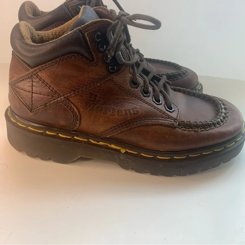 Dr. Martens Vintage 90’s Made In England Air Wair Chunky Shoes
